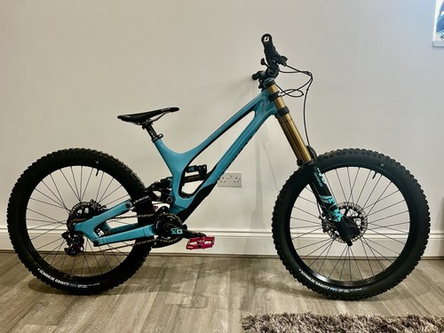 2021 specialized demo - 8, carbon