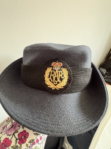 Genuine british royal air - genuine,
