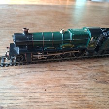 Hornby OO GWR Hall Class 4983