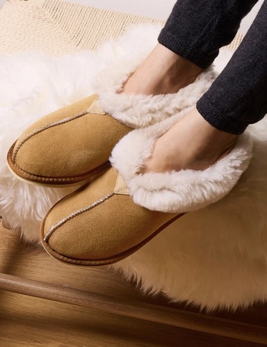 Celtic sheepskin bootee - co,