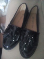 NICE "SUGAR N SPICE" GIRLS BLACK PATENT SCHOOL LOAFERS,SIZE 10, TASSELS,NEW
