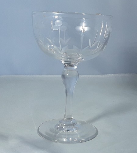Vintage hand cut - ,