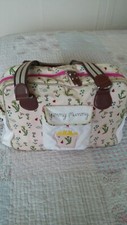 Yummy mummy baby - mummy,