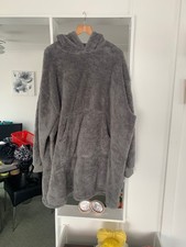 mens faux fur long cozy hoodie XL