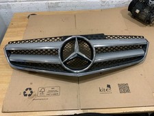 09-13 MERCEDES BENZ E CLASS COUPE Upper Front Centre Grille Grill A207 8880183
