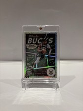 Giannis Antetokounmpo Comic Court Topps CASE HIT NBA Trading Cards 2025