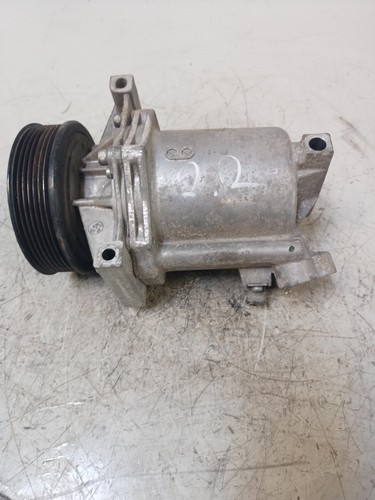 Air conditioning compressor