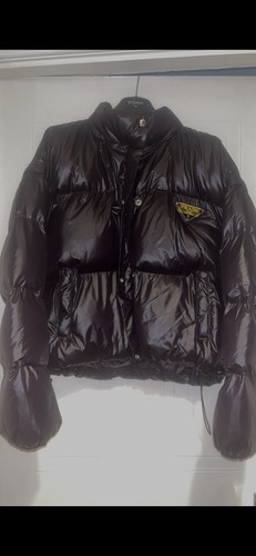 Black cropped putfer style - putfer,