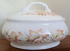 Vintage St Michael Oriental Floral Dusting Powder Talc Ceramic Pot With Lid