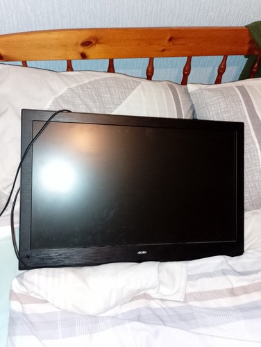 Bush dvd combi - dvd, 24”