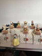Schmid Disney Collectable Musical Snow White & Seven Dwarfs Porcelain Figurine