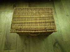 Vintage Brown Wicker Picnic