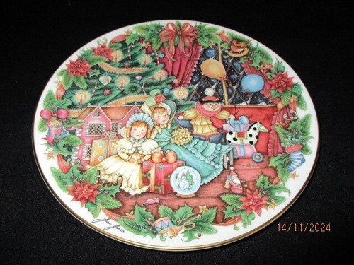 Royal doulton english china - royal,