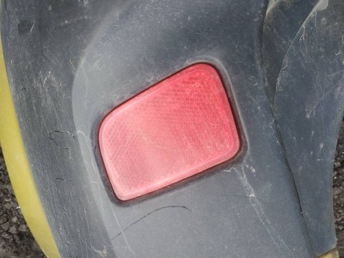 Bumper cover reflector rear - reflector,