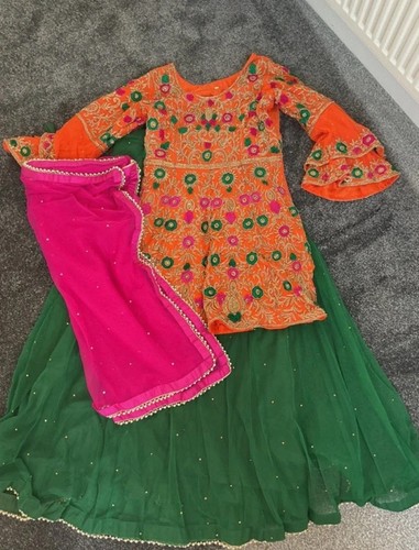 Indian piece mehndi outfit - indian, 3