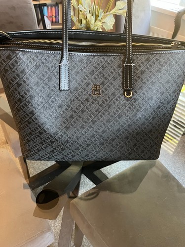 Tommy hilfiger black ladies - hilfiger,