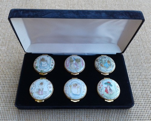 Royal doulton crummles - doulton, boxed
