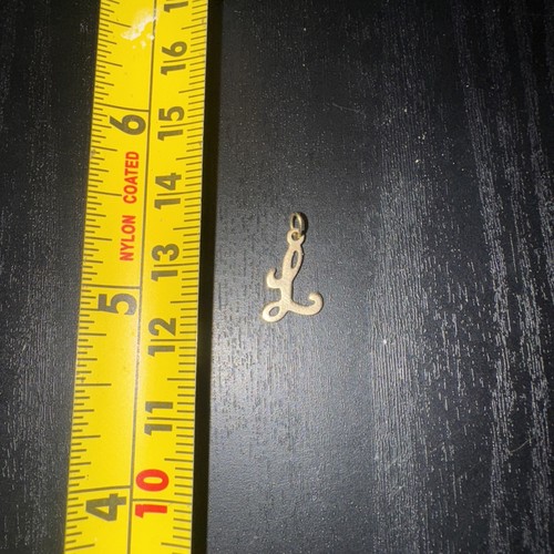 9ct gold pendant initial - , l