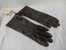 Ladies Mocha 'Rose' Dents Silk Lined Button Detail Leather Gloves - Size 7.5