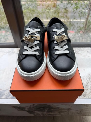 Authentic hermès kelly black - authentic,