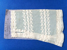ANTIQUE 1900 VICTORIAN LACE CUFF WITH BUTTONS DEALER MERCHANDISE