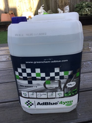 Adblue litres 10l pouring - adblue,