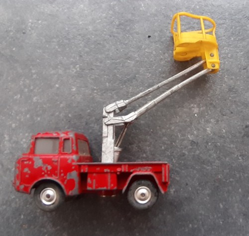 Vintage corgi toys jeep fc150 - jeep,