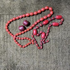 Vintage Bakelite? Lucite? Art Deco Necklace, Selling As Loose Beads