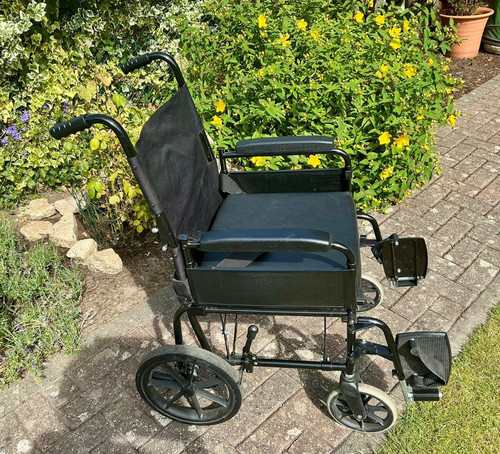 Black foldable transport - foldable,