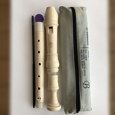 Yamaha YRA-28B Alto Recorder