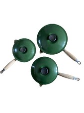 La creuset saucepan set. 1x 16cm; 1x18cm. 1x 20cm Green, cast iron. 