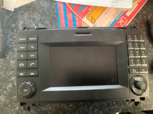 Mercedes vito stereo sat - mercedes,
