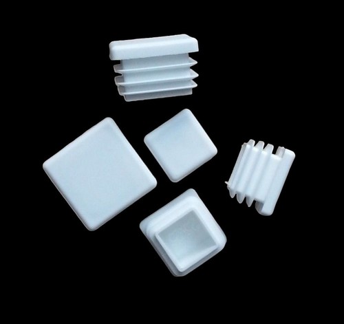 Square plastic end - plastic, caps