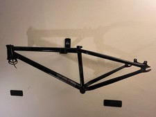 Octane One Void Dirt Jump