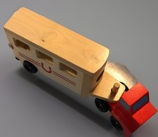 Melissa & Doug Horse Carrier