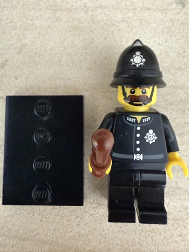 Lego constable policeman - lego,