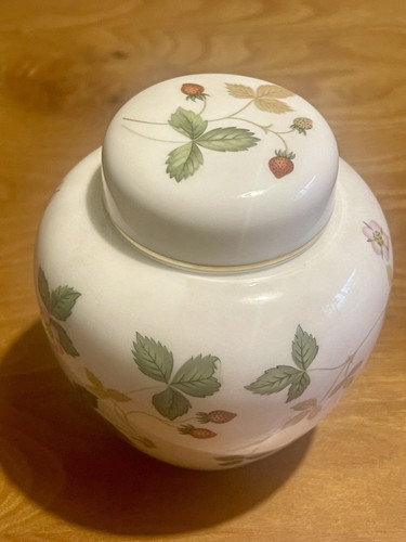 Wedgewood wild strawberry - wild,