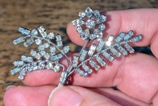 Vintage Floral Paste Stones