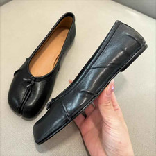 Split Toe Women Ballet Flats