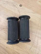 pair of footrest rubbers 