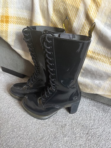 Martins dee hole black - martins,