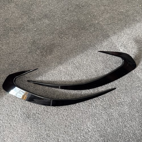 Rear bumper side air vent - rear,
