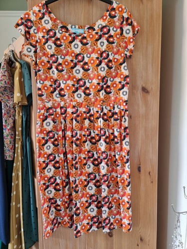 Rock roll dress 10 - n,