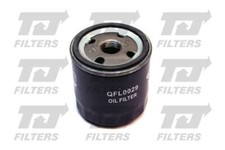 Oil Filter + Carlube Engine Oil 5L Triple R 10W40 A3 B4 Semi Synthetic 5 Litres