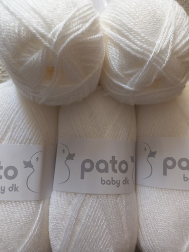 Wool yarn 5 - &,