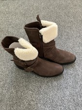 Ruth Langsford Leather Brown