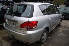 TOYOTA AVENSIS VERSO BOOT FLOOR COVER 2003