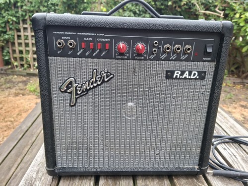 Fender 20w solid state - fender,