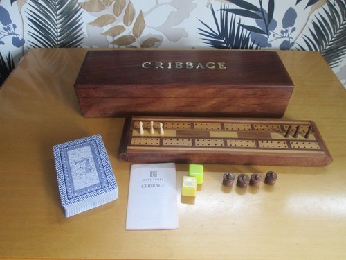 Beautiful wood cribbage - wood, box