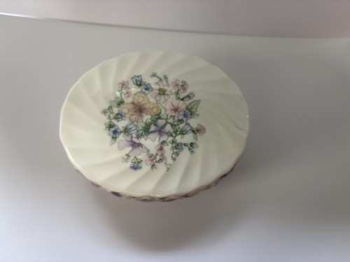 Wedgewood angela bone china - wedgewood,